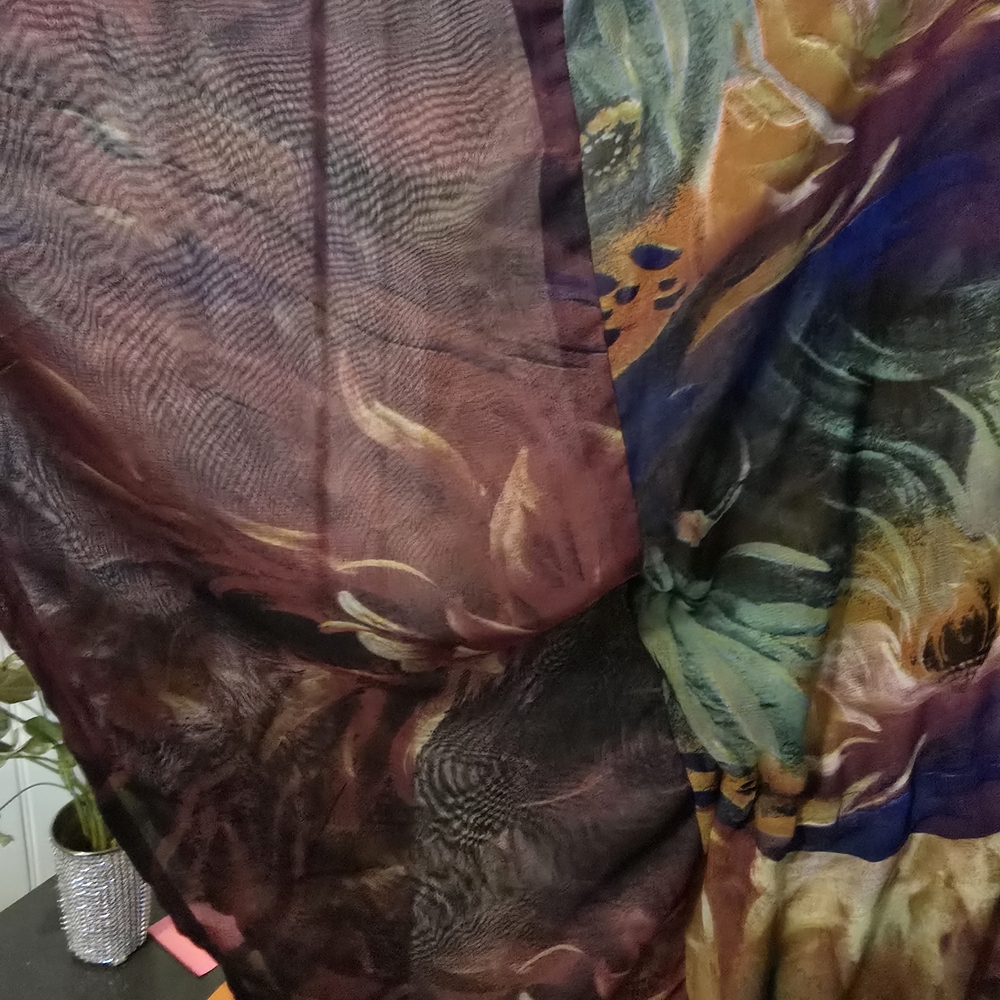 Floral Chiffon Women's Top - Picture 4 of 5
